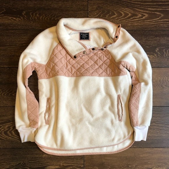 Abercrombie & Fitch Tops - Women’s Abercrombie & Fitch fleece pullover